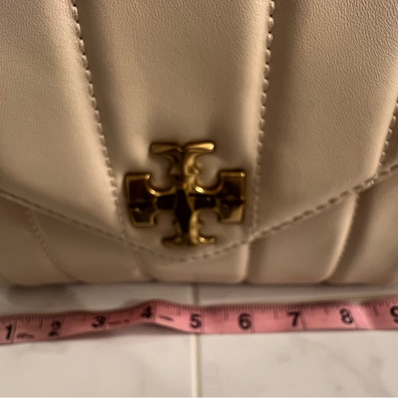 Tory Burch Cream Quilted Top Handle Satchel with Gold Chain - Picture 7 of 8